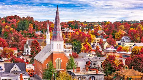 Finesse Your Script in Scenic Vermont at Middlebury Script Lab