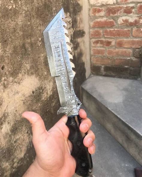 Awesome Knives 25 Pics