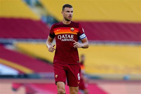 By clicking yes you confirm your accept our privacy policy. Roma To Let Captain Edin Dzeko Decide Future Amid Links To ...