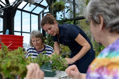 About Therapeutic Horticulture At Uf Wilmot Botanical Gardens