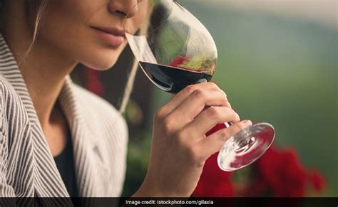 wine tasting basics how to taste wine like a sommelier