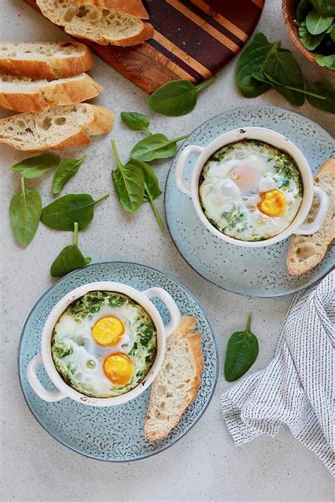 Ricotta And Spinach Egg Bake In 2020 Healthy Breakfast