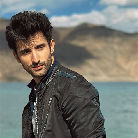 Sidhant Gupta Photos 1 MixIndia