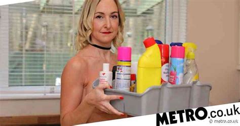 Married Mum Starts Naked Cleaning Business Charging An Hour For Fully Nude Mopping And