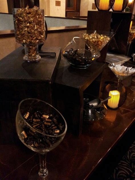 @ the pill 030912, not much i can do about the ambient noise. After dinner candy for a Gala we kept with the Black and ...