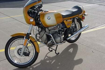 R1250 bikes are leaking at the front caliper out of the crate! 1974 BMW R90S - Mathews Collection