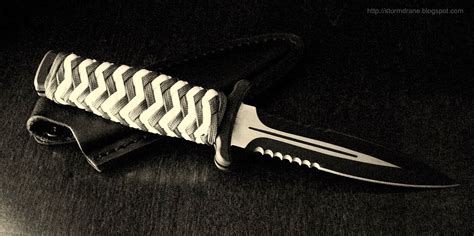 The paracord knife is not designed as a specific knife. Stormdrane's Blog: Pineapple knot paracord boot knife handle wrap...