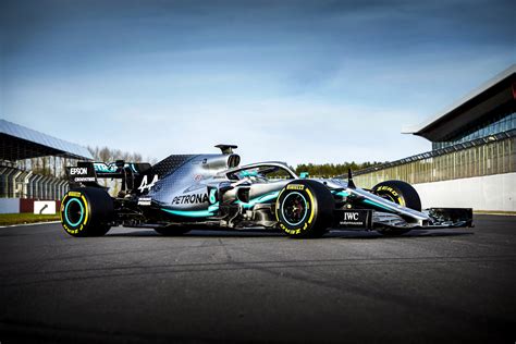 Verstappen, hamilton, leclerc, bottas, gasly, norris. 2019 Mercedes-AMG F1 car revealed, laps Silverstone