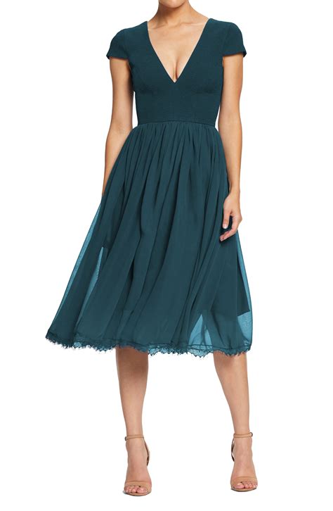 Dress The Population Corey Chiffon Fit And Flare Cocktail Dress Nordstrom Fit And Flare