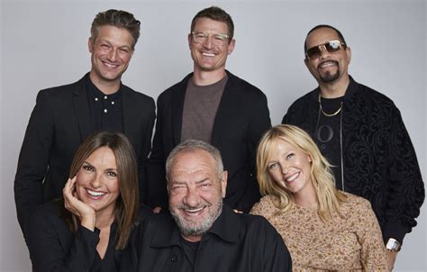 Special victims unit with news, photos, videos and more at tv guide. "Law & Order: SVU" Has Been Adjusting Its Cast for 20 Seasons