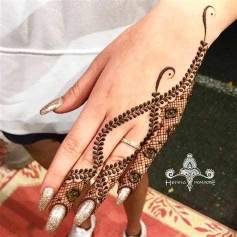 Take Your Pick 30 Arabic Mehndi Designs For Hands To Flaunt At Your