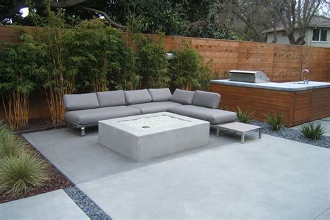 Simple Outdoor Area Inspiration Montreal Outdoor Living