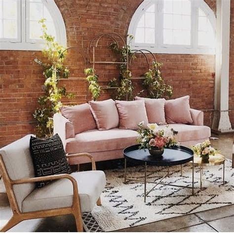 32 Gorgeous Pink Accent Living Room Decorating Ideas Pink Sofa Living