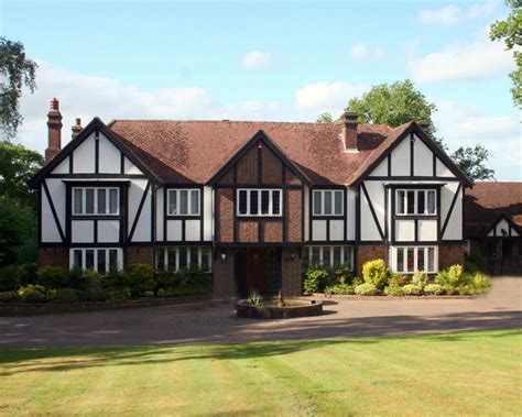 These homes were quite expensive to be built. Tudor Houses 101: The History and Characteristics that ...