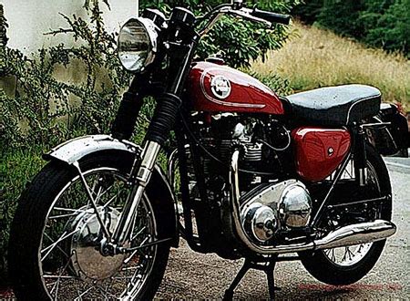 Running and in very excellent condition. Matchless G15 | Classic Motorbikes