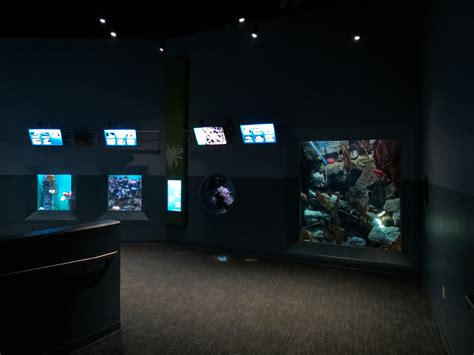 Pacific Seas Aquarium Hallway Zoochat