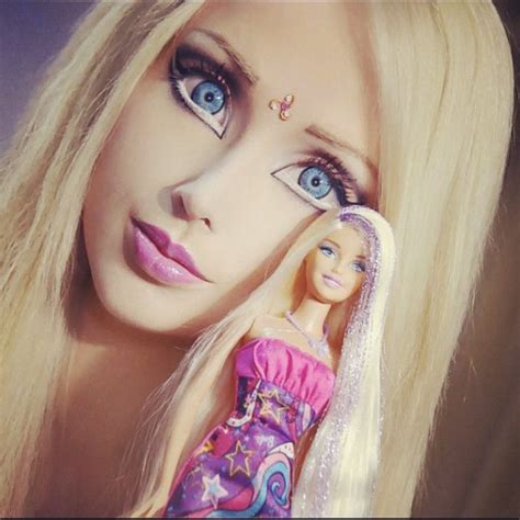 ¿recuerdas A La Primera Barbie Humana No Sabemos Cómo Acabará Su