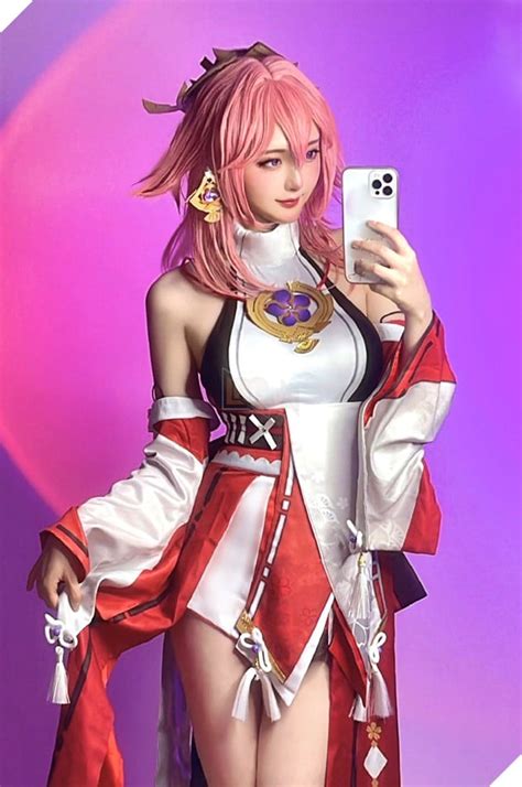 nhìn xem cosplay yae miko genshin impact đỉnh thế này cơ mà