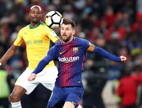 ljoˈnel anˈdɾez ˈmesi ( слушать); Leo Messi conquista su quinta Bota de Oro • El Nuevo Diario