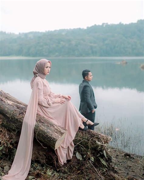 Inspirasi Foto Prewedding Islami Romantis Dan Tetap Syari Tanpa Sentuhan Fashion