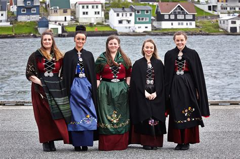 Faroese Girls