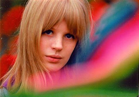 40 Beautiful Color Photos Of Marianne Faithfull In The 1960s ~ Vintage