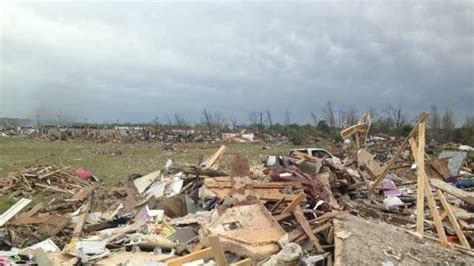 Photos Deadly Tornadoes Rip Through Central Arkansas And Oklahoma