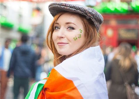 Beautiful Irish Girl On St Patricks Day Dublin Ireland Serious Facts