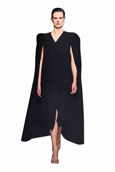 Galerie Modern Black Dress Ellecz
