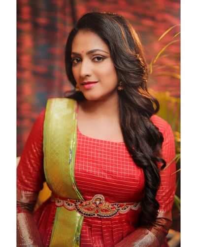 Actress Hariprriya Indulges In Some Early Morning Flower Therapy
