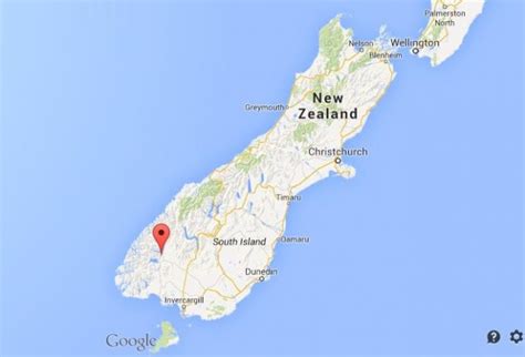 Fiordland National Park World Easy Guides