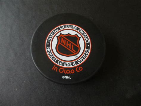 nhl vancouver canucks team souvenir logo hockey puck ebay