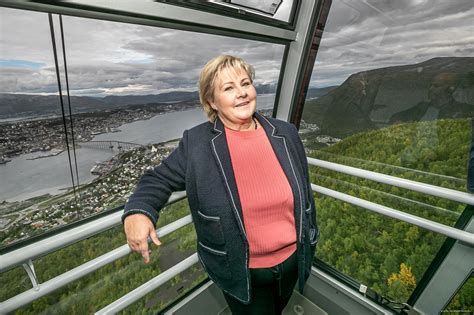She has been the leader of the conservative party since 2004, a party she has. Erna Solberg, Arctic Frontiers | Nå kommer Erna til Tromsø