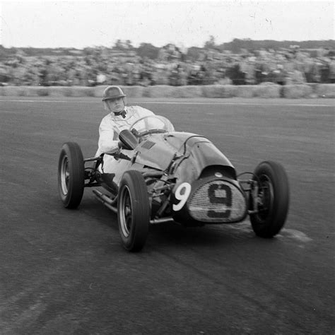 Mike Hawthorn A Champion Out Of Time