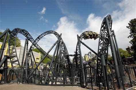 Four Injured In Alton Towers Smiler Accident Liverpool Echo