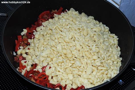 Paprika Spätzlepfanne