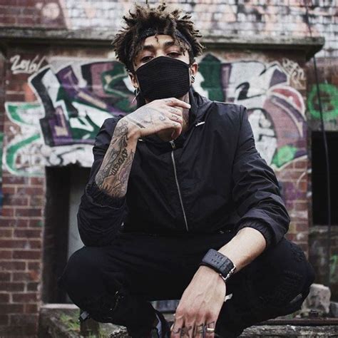 Pin By Anselmo Mukueno On Scarlxrd Boy Photography Poses Style Clothes