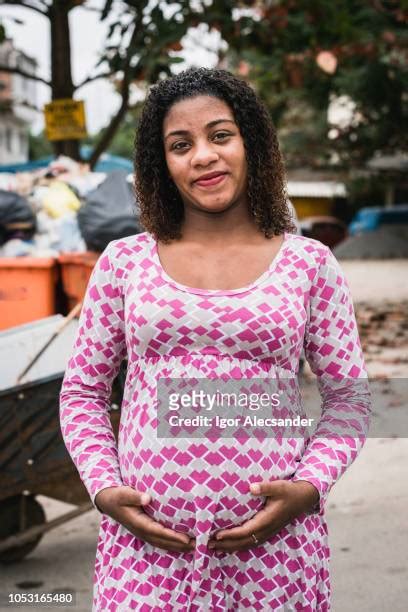Black Teen Mom Photos And Premium High Res Pictures Getty Images