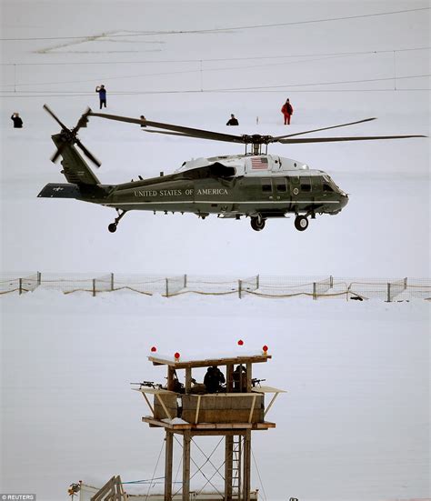Amazing Scene From Marine One As Trump Leaves Davos Daily Mail Online
