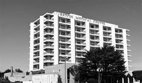 Fileseton Medical Center Daly City Californiapng Wikimedia Commons
