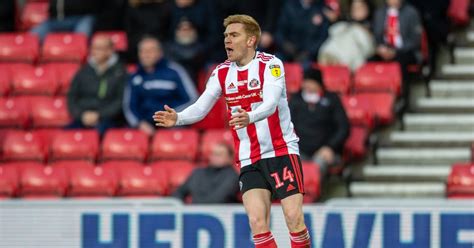 Neil Warnock Tells Duncan Watmore To Be Patient And Wait For Middlesbrough Teesside Live