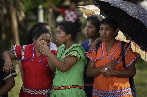 AP PHOTOS: Indigenous Panamanians compete in ancestral games
