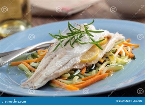 Baked Sea Bass With Vegetables Stock Image Image Of Dish Plate 25595423