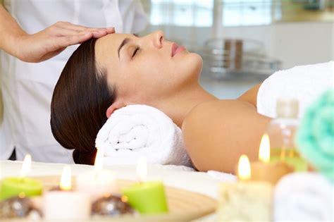 Relaxing Massage Therapy Nirvelli Med Spa And Laser
