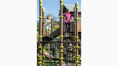 Curtis School Los Angeles California Nature Inspired School Playground