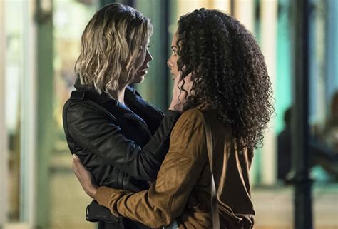 [photos] ‘the originals freya and keelin s first kiss — season 4 spoilers tvline