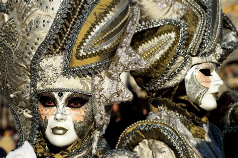 Venice Carnival Events 2016: Costumes, History, Masks, Balls, Abound At ...