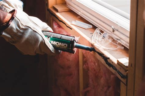 7 Easy Home Repairs You Can Do Yourself Evelyn
