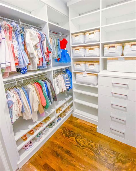 Smart Ways To Organize Baby Clothes