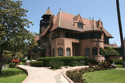The Doheny Mansion By Photo8612 Old Hollywood Homes Old Mansion Los